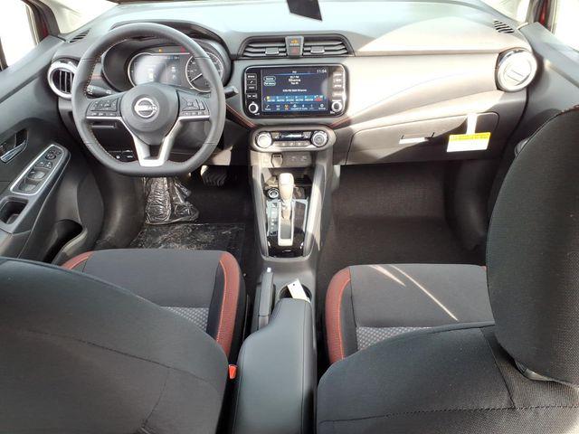 2025 Nissan Versa 1.6 SR