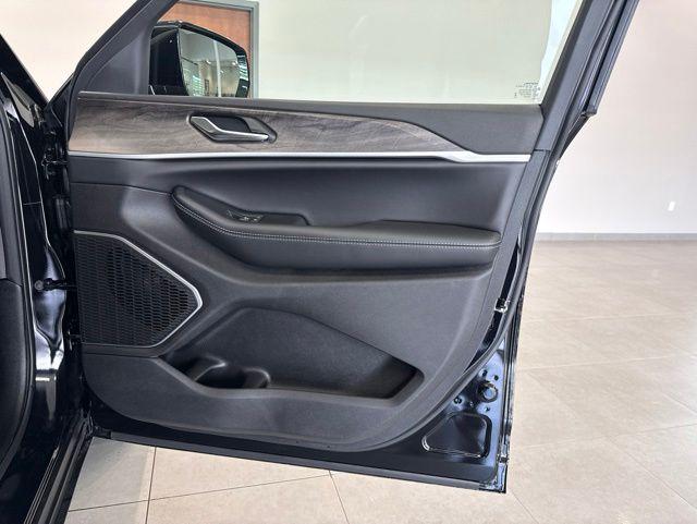 2026 Jeep Grand Cherokee Limited 4x4
