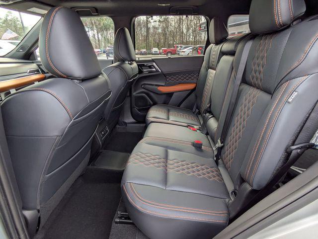 2025 Mitsubishi Outlander PHEV SEL S-AWC