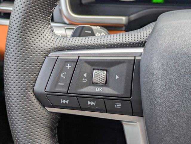 2025 Mitsubishi Outlander PHEV SEL S-AWC