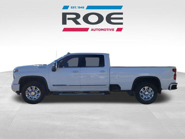 2024 Chevrolet Silverado 2500HD 4WD Crew Cab Long Bed High Country