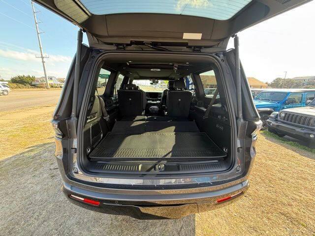 2026 Jeep Grand Wagoneer Limited Reserve 4x4