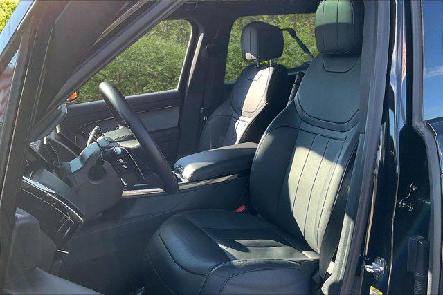 2025 Land Rover Range Rover Sport P360 SE