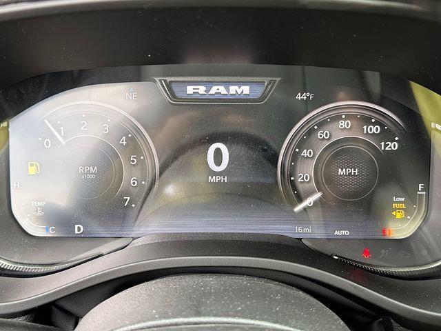 2026 Ram 1500 Big Horn Crew Cab 4x4 57 Box
