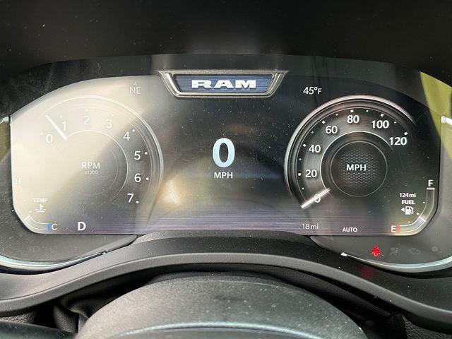 2026 Ram 1500 Big Horn Crew Cab 4x4 5'7" Box