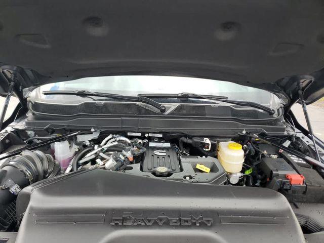 2026 Ram 2500 Warlock Crew Cab 4x4 6'4" Box