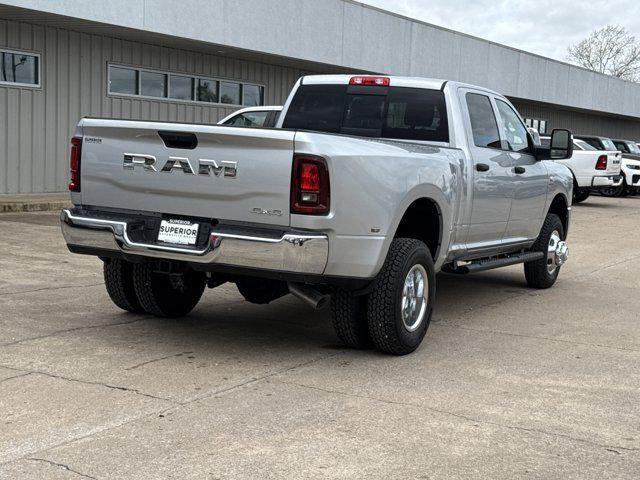 2026 RAM Ram 3500 RAM 3500 TRADESMAN CREW CAB 4X4 8 BOX