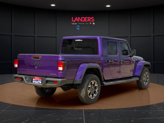 2026 Jeep Gladiator GLADIATOR SAHARA 4X4 2026 Jeep Gladiator GLADIATOR SAHARA 4X4