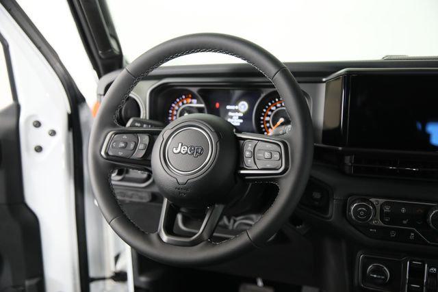 2026 Jeep Gladiator GLADIATOR MOJAVE X 4X4