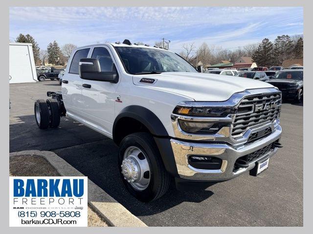 2026 RAM Ram 5500 Chassis Cab RAM 5500 TRADESMAN CHASSIS CREW CAB 4X4 60 CA