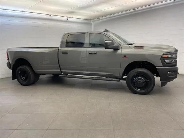 2026 RAM Ram 3500 RAM 3500 TRADESMAN CREW CAB 4X4 8 BOX 2026 RAM Ram 3500 RAM 3500 TRADESMAN CREW CAB 4X4 8 BOX