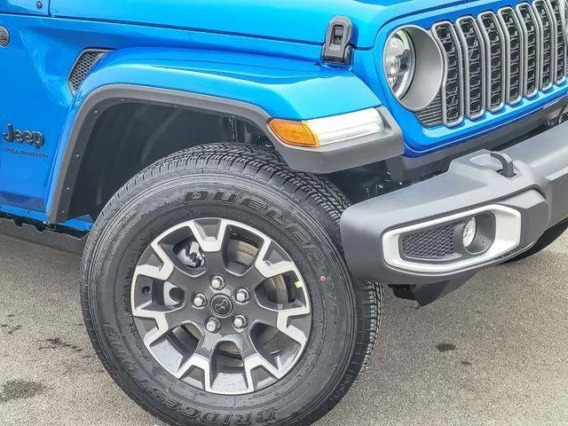 2026 Jeep Gladiator GLADIATOR SAHARA 4X4 2026 Jeep Gladiator GLADIATOR SAHARA 4X4