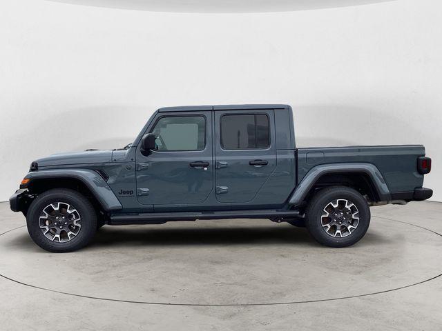 2026 Jeep Gladiator GLADIATOR SAHARA 4X4 2026 Jeep Gladiator GLADIATOR SAHARA 4X4