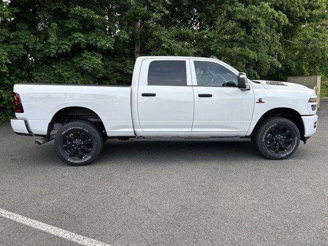 2026 Ram 2500 Black Express Crew Cab 4x4 6'4" Box