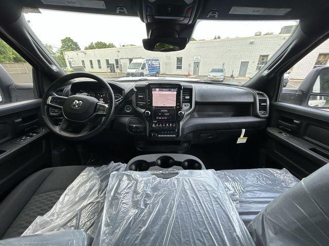 2026 Ram 2500 Black Express Crew Cab 4x4 6'4" Box