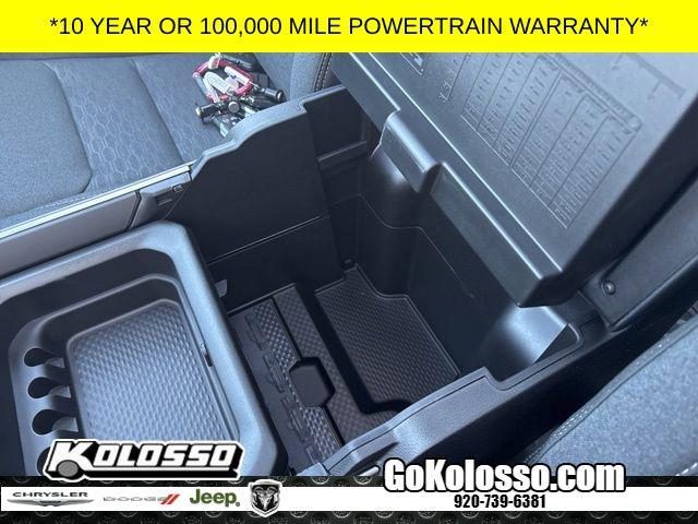 2026 Ram 1500 Big Horn Crew Cab 4x4 5'7" Box