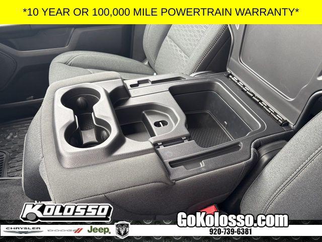 2026 Ram 1500 Warlock Crew Cab 4x4 5'7" Box