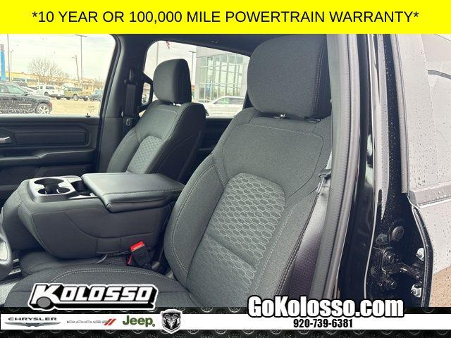 2026 Ram 1500 Warlock Crew Cab 4x4 5'7" Box