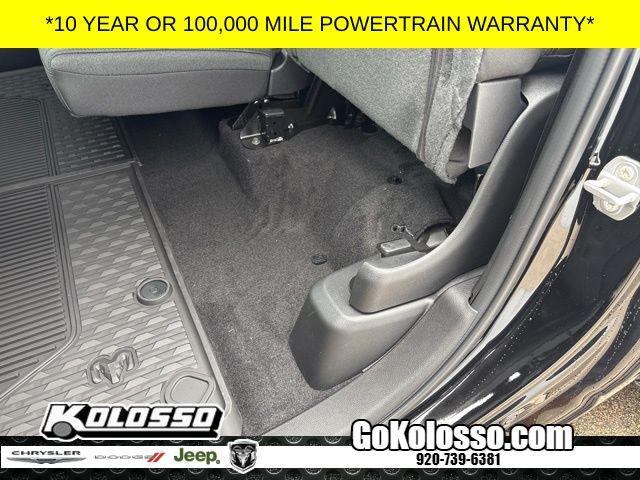 2026 Ram 1500 Warlock Crew Cab 4x4 5'7" Box