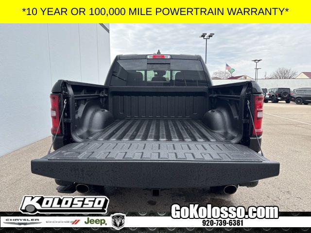 2026 Ram 1500 Warlock Crew Cab 4x4 5'7" Box