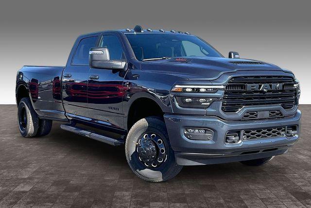 2026 RAM Ram 3500 RAM 3500 LARAMIE CREW CAB 4X4 8 BOX
