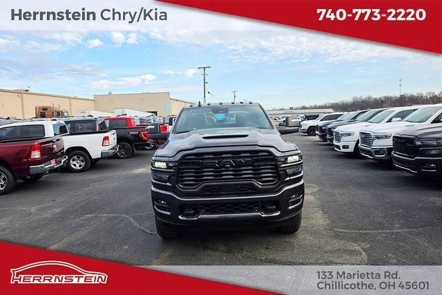 2026 RAM Ram 2500 RAM 2500 BLACK EXPRESS CREW CAB 4X4 64 BOX