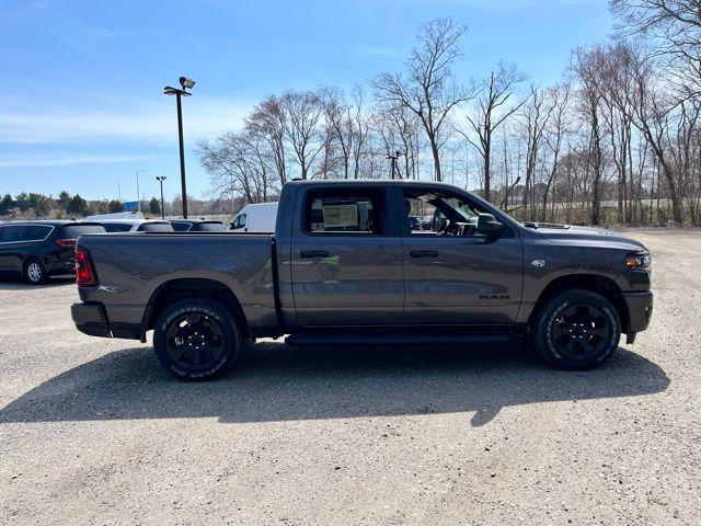 2026 Ram 1500 Express Crew Cab 4x4 5'7" Box