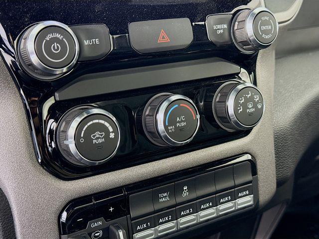 2026 Ram 3500 Chassis Cab Tradesman/Big Horn