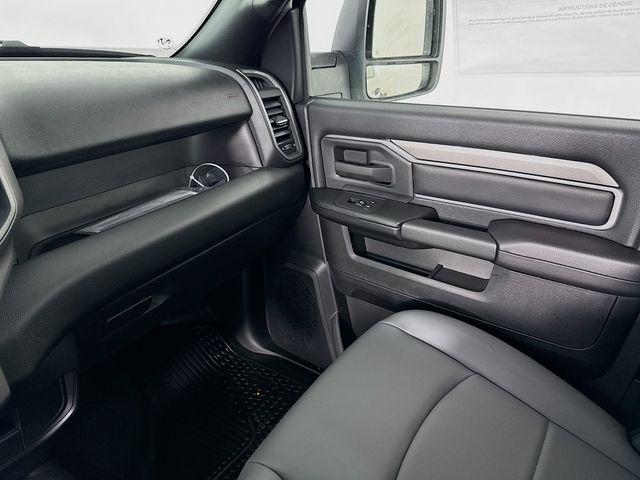 2026 Ram 3500 Chassis Cab Tradesman/Big Horn