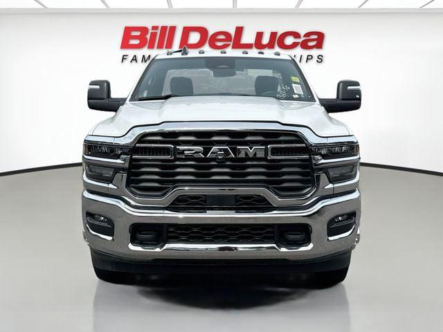 2026 RAM 3500 Chassis RAM 3500 TRADESMAN CHASSIS REGULAR CAB 4X4 84 CA