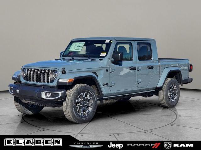 2026 Jeep Gladiator GLADIATOR SAHARA 4X4