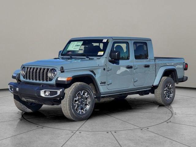 2026 Jeep Gladiator GLADIATOR SAHARA 4X4