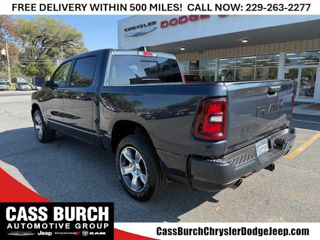 2026 Ram 1500 Express Crew Cab 4x4 57 Box