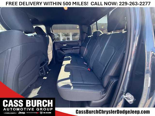 2026 Ram 1500 Express Crew Cab 4x4 57 Box