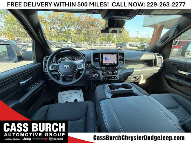 2026 Ram 1500 Express Crew Cab 4x4 57 Box