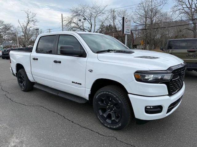 2026 RAM Ram 1500 RAM 1500 EXPRESS CREW CAB 4X4 57 BOX