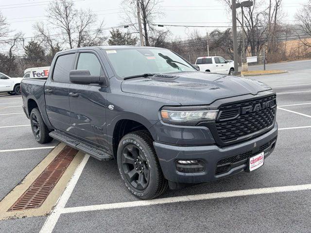 2026 RAM Ram 1500 RAM 1500 EXPRESS CREW CAB 4X4 57 BOX