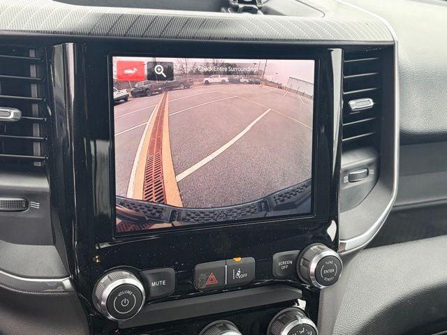 2026 RAM Ram 1500 RAM 1500 EXPRESS CREW CAB 4X4 57 BOX
