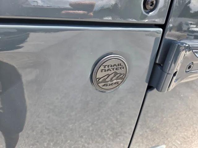 2026 Jeep Gladiator GLADIATOR SAHARA 4X4 2026 Jeep Gladiator GLADIATOR SAHARA 4X4