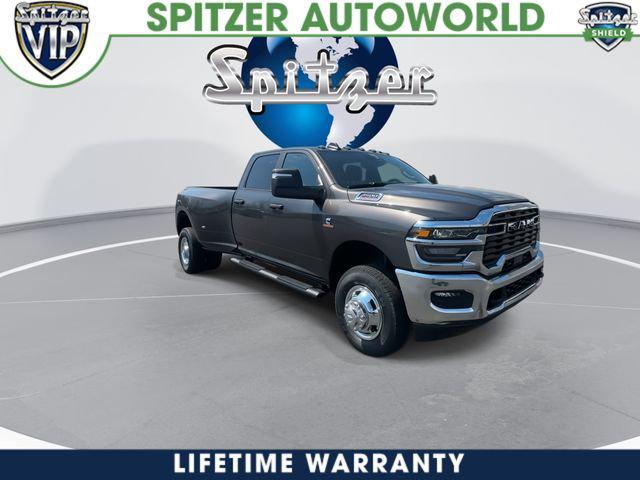 2026 RAM Ram 3500 RAM 3500 TRADESMAN CREW CAB 4X4 8 BOX