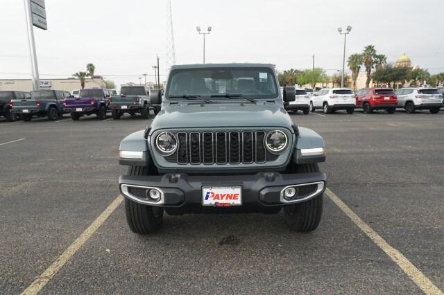 2026 Jeep Gladiator GLADIATOR SAHARA 4X4