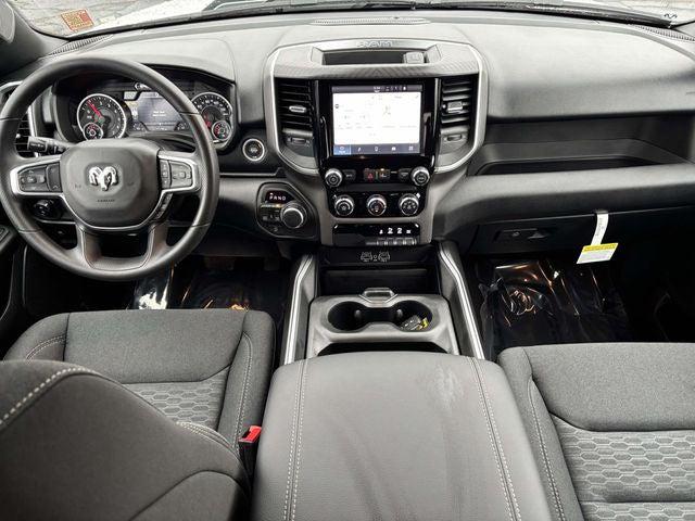 2026 RAM Ram 1500 RAM 1500 EXPRESS CREW CAB 4X4 57 BOX