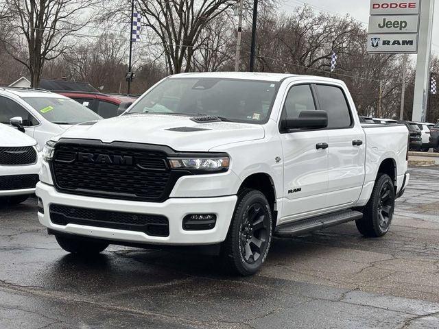 2026 Ram 1500 Express Crew Cab 4x4 5'7" Box