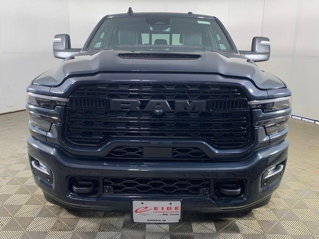 2026 RAM Ram 3500 RAM 3500 LIMITED MEGA CAB 4X4 64 BOX