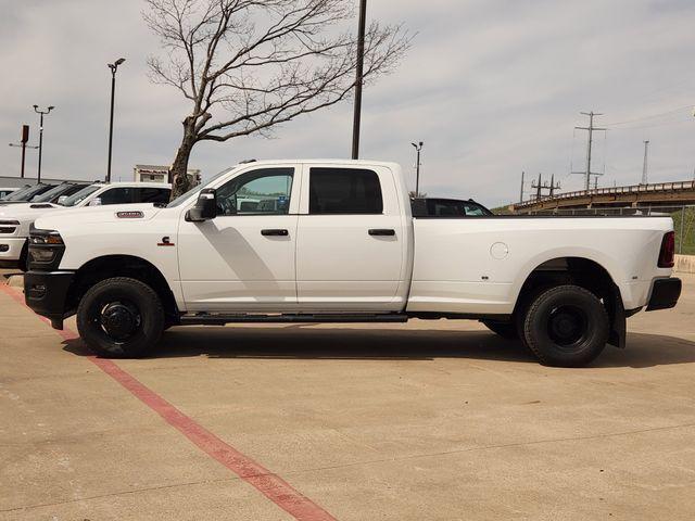 2026 RAM Ram 3500 RAM 3500 TRADESMAN CREW CAB 4X4 8 BOX