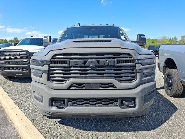 2026 RAM Ram 2500 RAM 2500 BLACK EXPRESS CREW CAB 4X4 64 BOX