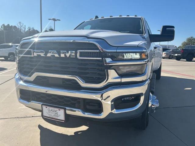 2026 RAM Ram 3500 RAM 3500 TRADESMAN CREW CAB 4X4 8 BOX