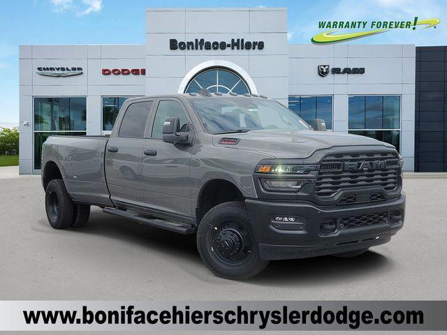 2026 RAM Ram 3500 RAM 3500 TRADESMAN CREW CAB 4X4 8 BOX