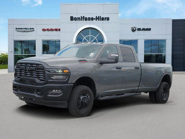2026 RAM Ram 3500 RAM 3500 TRADESMAN CREW CAB 4X4 8 BOX