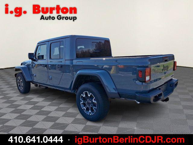 2026 Jeep Gladiator GLADIATOR SAHARA 4X4